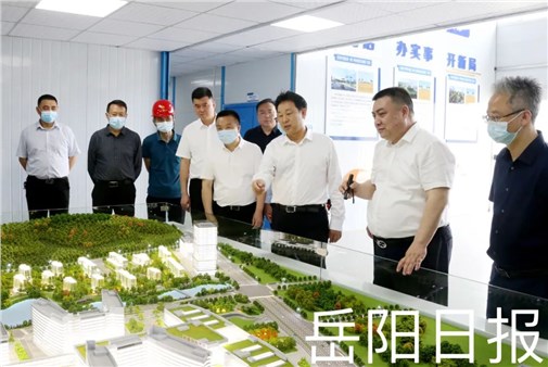 李摯調(diào)研督導(dǎo)重大項目建設(shè)和突出生態(tài)環(huán)境問題整改工作