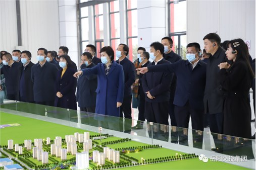 岳陽市2021年產(chǎn)業(yè)項(xiàng)目建設(shè)流動(dòng)現(xiàn)場(chǎng)會(huì)  走進(jìn)胥家橋綜合物流園