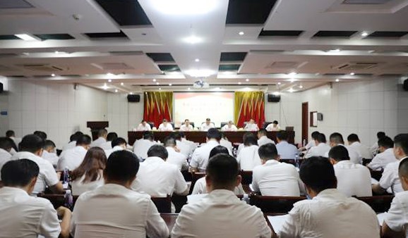 刀刃向內(nèi)排查廉潔風(fēng)險(xiǎn)，以零容忍態(tài)度抓防范整治——市交投集團(tuán)開展關(guān)鍵崗位負(fù)責(zé)人集體廉政談話