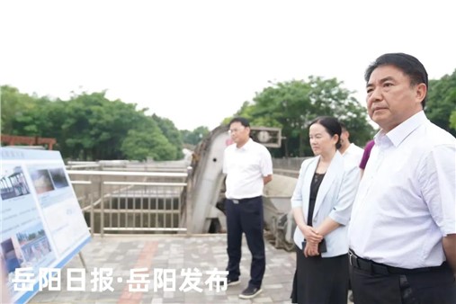 大興調(diào)查研究丨市委書記在主城區(qū)現(xiàn)場(chǎng)辦公：下足“繡花”功夫，破解漬水難題